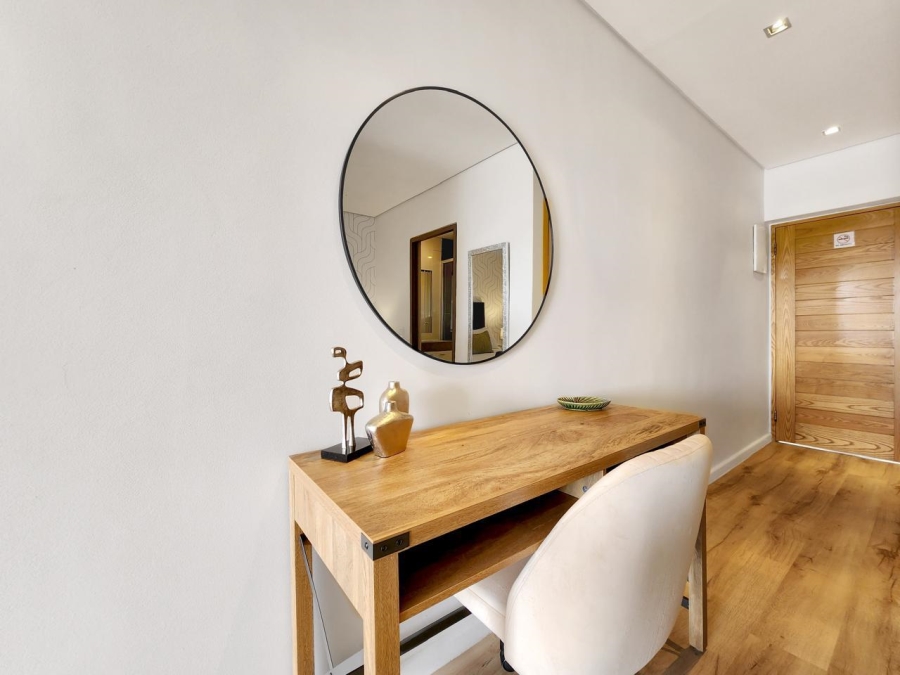 1 Bedroom Property for Sale in De Waterkant Western Cape